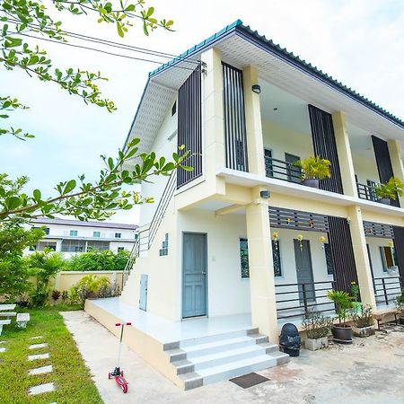Hotel Sweet Dreams à Phetchaburi Extérieur photo