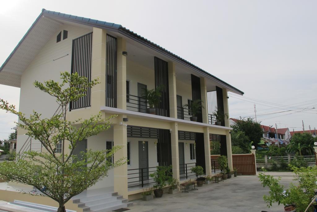 Hotel Sweet Dreams à Phetchaburi Extérieur photo