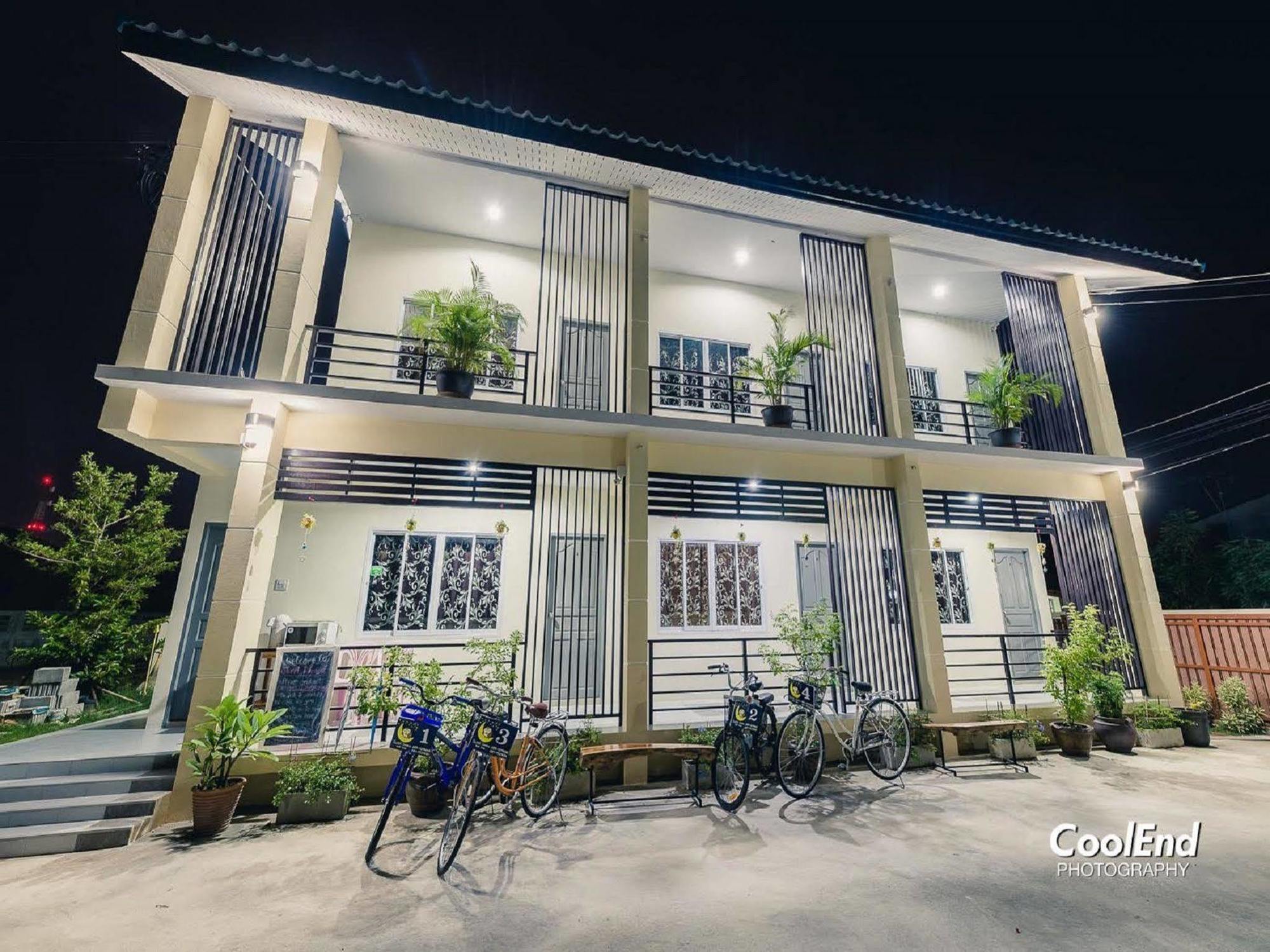 Hotel Sweet Dreams à Phetchaburi Extérieur photo